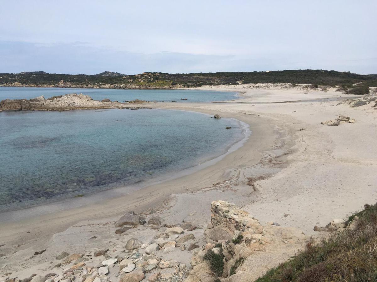 Monolocale A Rena Majore Di Gallura Exterior photo